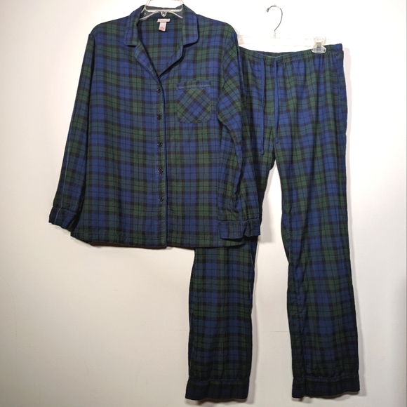 Wondershop Other - Wondershop Black Watch Plaid Pajamas Sz L